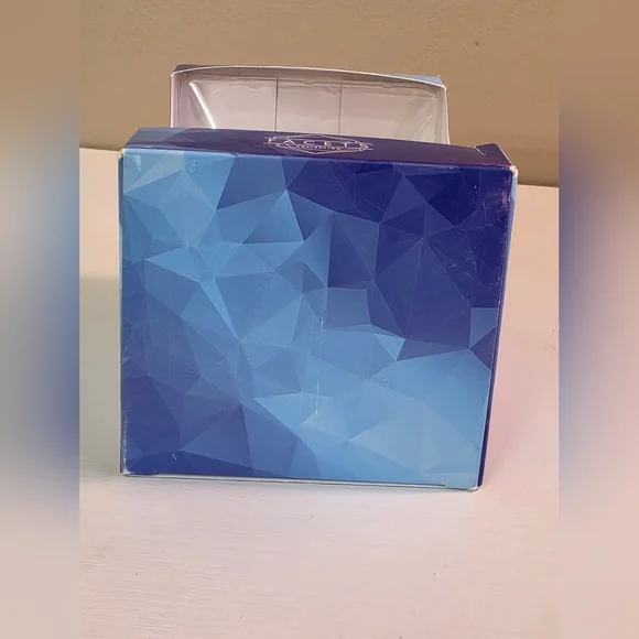 NEW IN BOX Enesco Facets Disney Mickey Mouse Standing Pose Figurine, 3.75 Inch - Picture 7 of 7